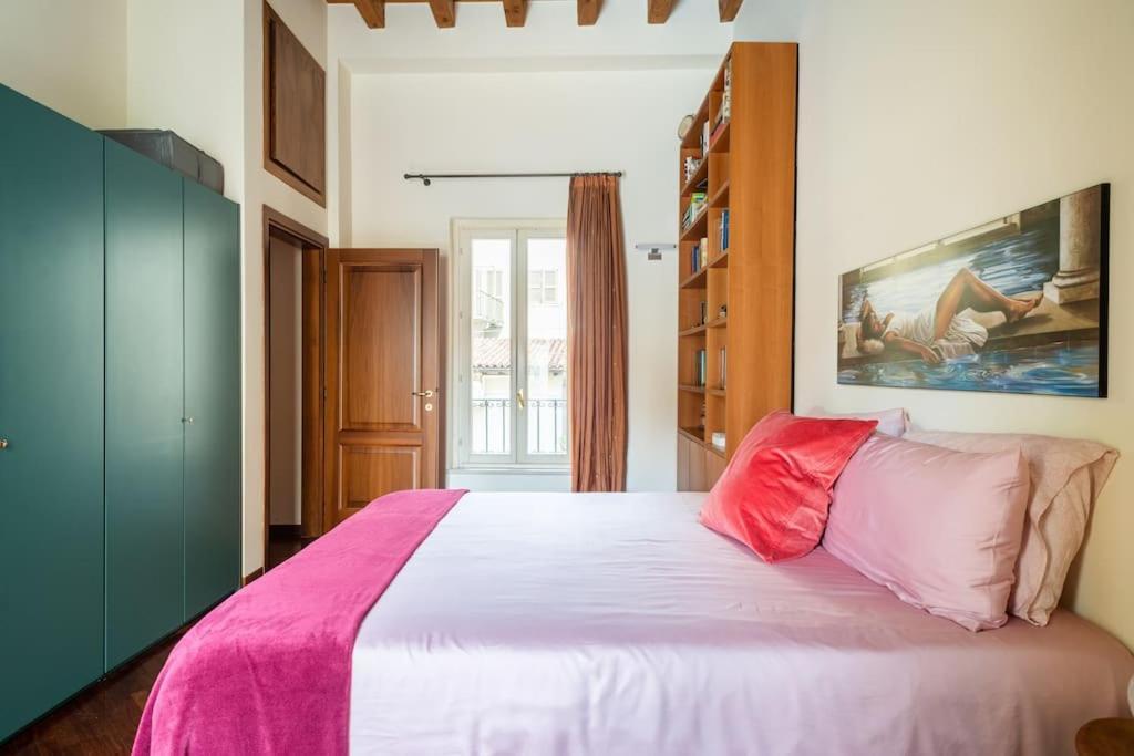 Duomo Apartment Brescia Esterno foto